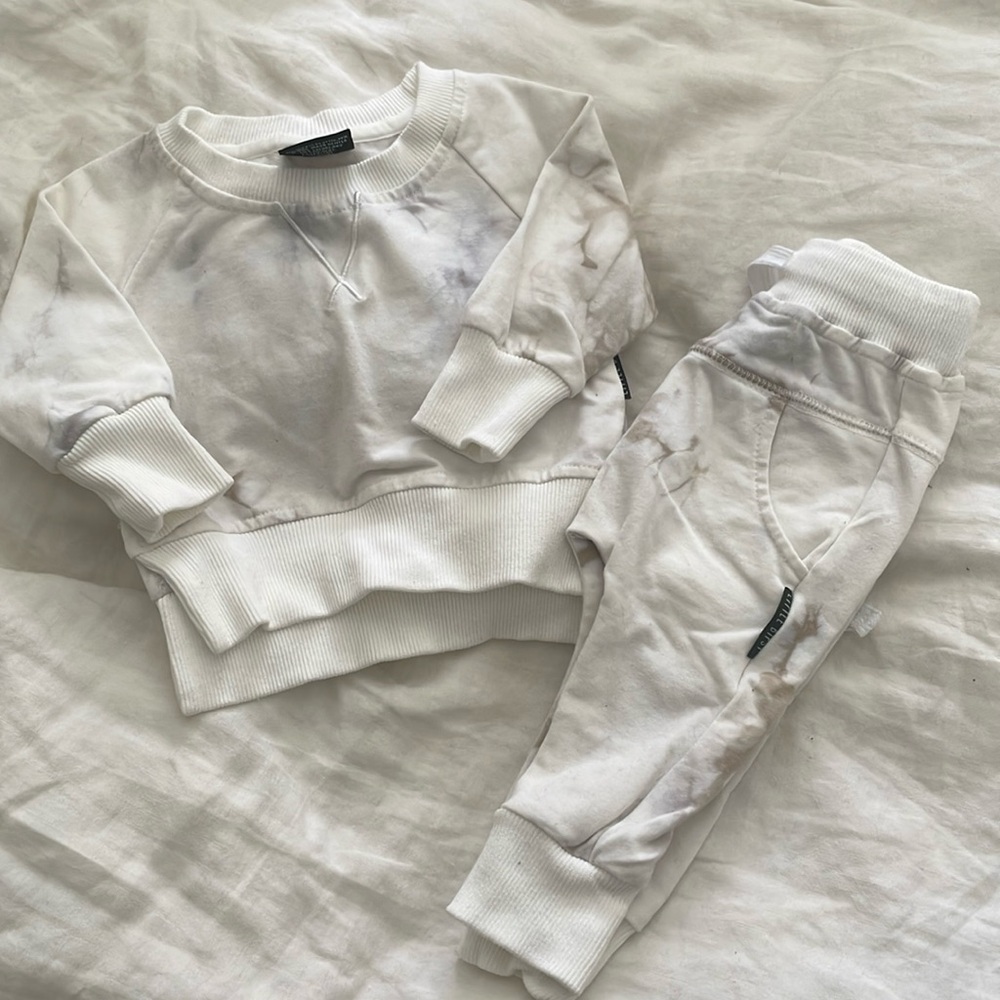 Little Bipsy Pullover & Jogger - Sand Marble